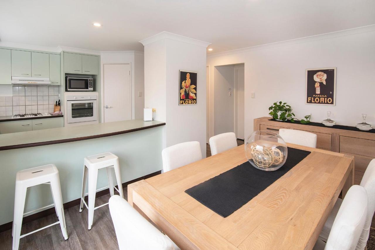Apartment @winenwaves
